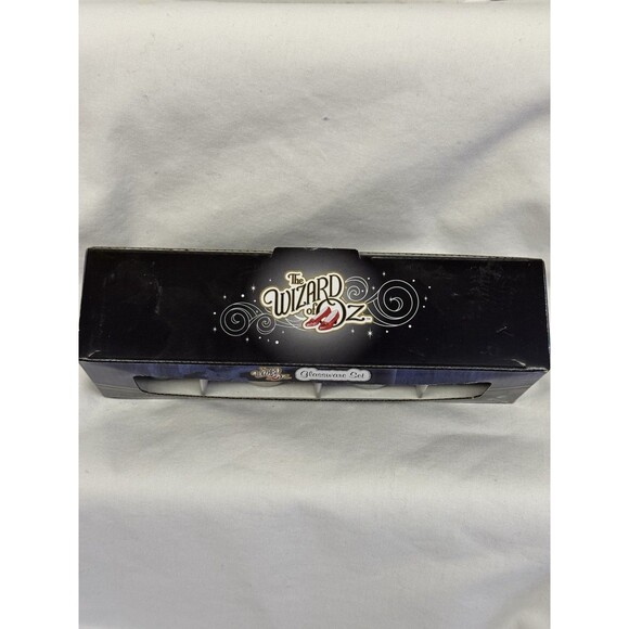 Wizard of Oz Shot Glasses Dorothy Gale, Cowardly Lion, Scarecrow, Tin Man NEW - Picture 3 of 11